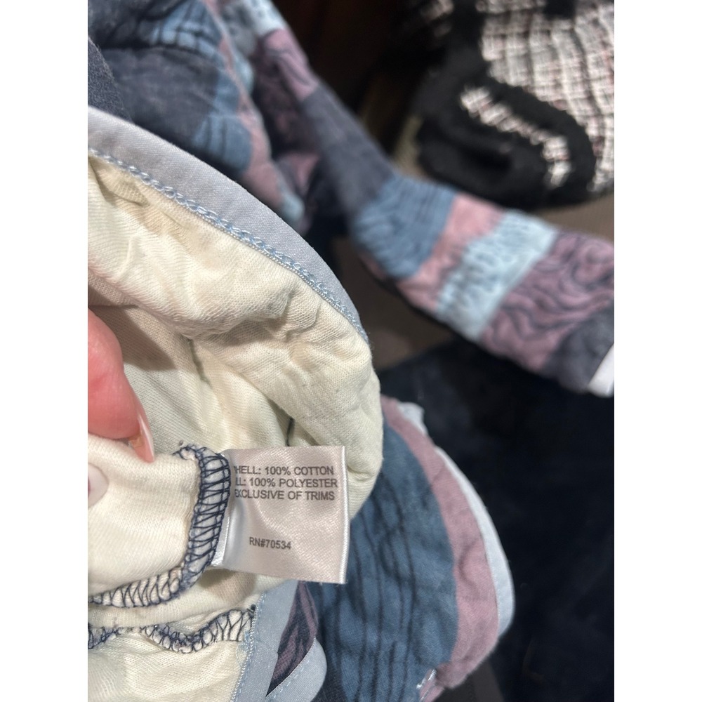 Orvis Womens Large Quilted Snap Mock Neck Pullover Abstract Wavy Stripe Blue L - Picture 3 of 7